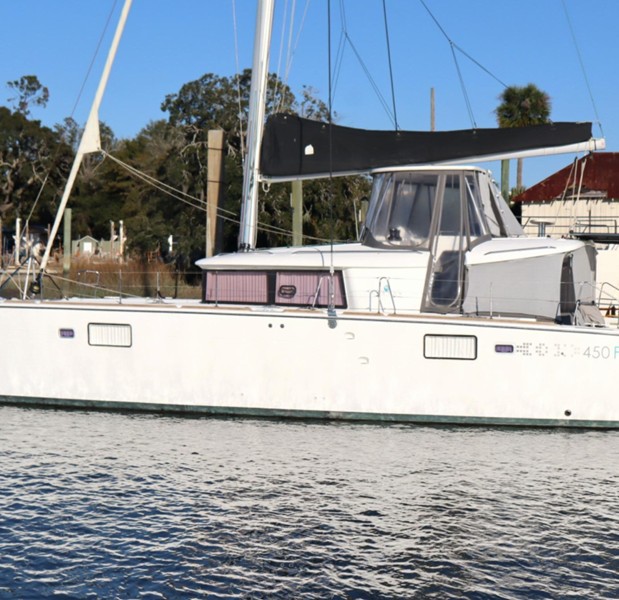 SUSSED Sail Lagoon 450 F